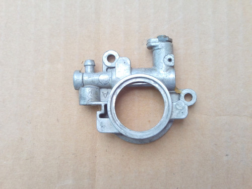 Oil Pump for Stihl MS290 MS390 MS310 MS311 MS391 MS390 029 039 1127 640 3204 1127 640 3200 1127-640-3200