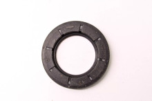 PTO Crankshaft Oil Seal for Briggs and Stratton 495307 495307S 555087