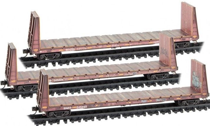 Micro Trains ~ N Scale ~ BNSF 61' Bulkhead Flat Cars ~ Weathered