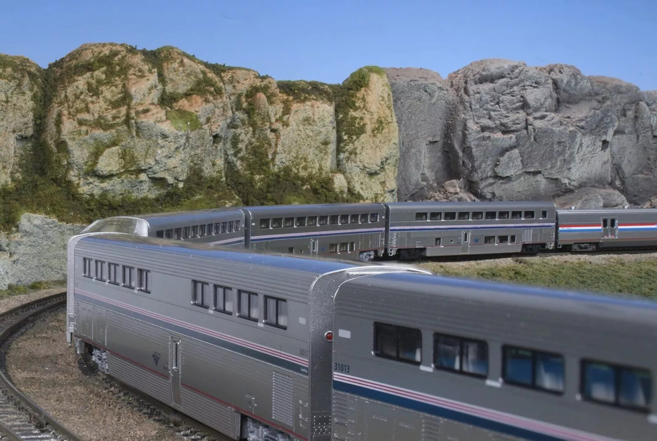 Kato ~ N Scale ~ Amtrak Superliner Phase VI ~ 6 Pc ~ Bookcase ~ 10-