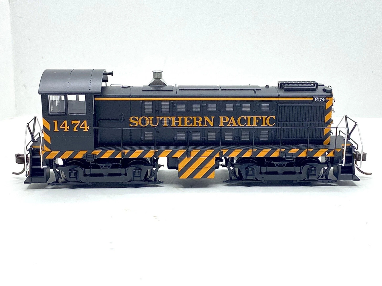 Atlas ~ HO Scale ~ S-4 ~ Master Silver ~ DC Version ~ SOUTHERN