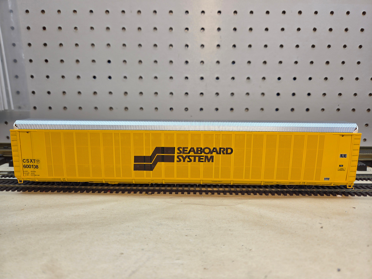 Roka ~ HO Scale ~ Safe-Pak Autorack ~ Seaboard System CSXT #600108