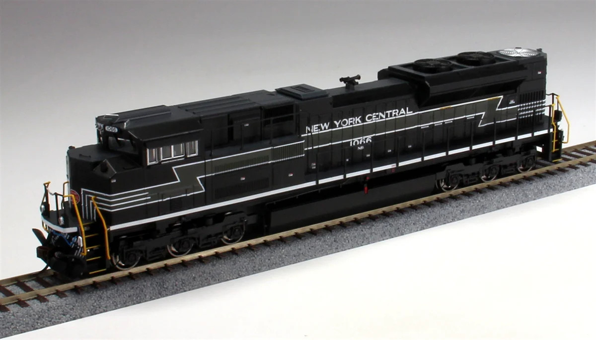 BACHMANN HOスケール　LOCOMOTIVE Bachmann ~ HO Scale ~ EMD SD70ACe ~ Norfolk Southern #1070 ~ DCC