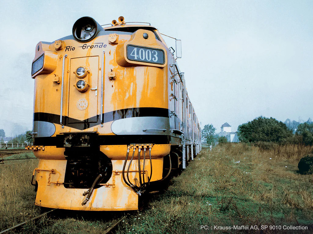 PIKO ~ HO Scale ~ Krauss-Maffei ML4000 ~ Denver & Rio Grande Western D ...