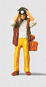 Preiser Kg ~ HO Scale ~ Individual Figure ~ Photographer with Camera Bag ~ 28021