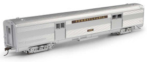 Athearn Roundhouse ~ HO Scale ~ Streamline Baggage Car ~ Pennsylvania PRR #1035 ~ 3544