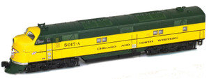 American Z Line ~ Z Scale ~ EMD E7A ~ Chicago & North Western CNW #5018 ~ DC Version ~ 64613-2