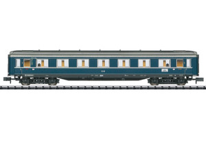Trix ~ N Scale ~ Type A4üe Express Train Passenger Car ~ DB ~ 1st Class ~ F 41 Senator ~ 15599