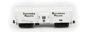 American Z Line ~ Z Scale ~ C-30-5 Bay Window Caboose ~ Southern Pacific SP #4709 ~ 92000-11