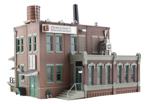 Woodland Scenics ~ HO Scale ~ Built and Ready ~ Dale's Barrel Factory ~ BR5026