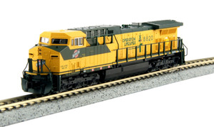 Kato ~ N Scale ~ Chicago & North Western ~ GE AC4400CW C&NW #8820 ~ 176-7036
