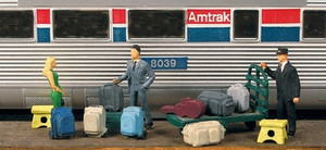 Monroe Models ~ HO Scale ~ Mini-Tales Modern Luggage Set ~ #2305