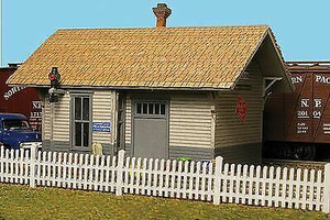 Monroe Models ~ HO Scale ~ Mini-Tales Straight Picket Fence Laser Kit ~ #2307