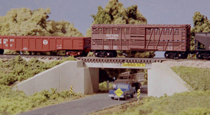 Monroe Models ~ N Scale ~ Concrete & Girder Bridge Kit ~ #9005