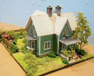 Monroe Models ~ N Scale ~ Ellie's House Laser Kit ~ #9205