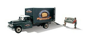 Woodland Scenics ~ HO Scale ~ Box Truck ~ Rusty Springs Furniture Van ~ AS5545