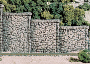 Woodland Scenics ~ HO Scale ~ Random Stone Retaining Walls ~ 3 Pieces ~ C1261