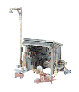 Woodland Scenics ~ HO Scale Building ~ Tool Shed  Kit ~ D216