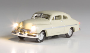Woodland Scenics ~ N Scale ~ Just Plug Illuminated Vehicle, City Classic ~ JP5612