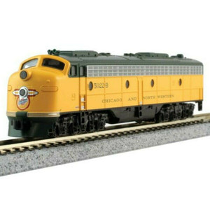 Kato ~ N Scale ~ EMD E8A Chicago & North Western #5022-B ~ With DCC ~ 176-5365-DCC