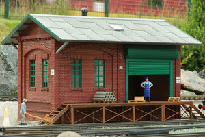 PIKO ~ G Scale ~ Sonneberg Goods Depot Building Kit ~ 62008