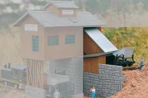 PIKO ~ G Scale ~ Gravel Works Side Building, Building Kit ~ 62010