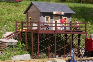 PIKO ~ G-Scale ~ Old Fallsington Feed & Seed, Building Kit ~ 62112