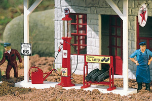 PIKO ~ G-Scale ~ TEXACO Gas Pump and Accessories ~ 62286