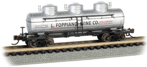 Bachmann ~ N Scale ~ L. Foppiano Wine Co. - 3-Dome Tank Car ~ 17159