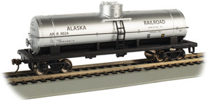Bachmann ~ HO Scale ~ Alaska Railroad #9024 - 40' Single-Dome Tank Car ~ 17807