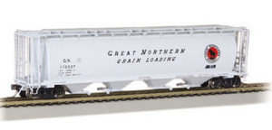 Bachmann ~ HO Scale ~ Great Northern - 4 Bay Cylindrical Grain Hopper ~ 19111