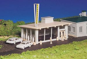 Bachmann ~ HO Scale ~ Drive-In Burger Stand ~ 45434