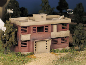 Bachmann ~ O Scale ~ Apartment Building ~ 45980