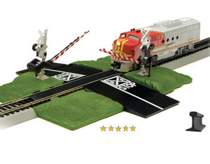 Bachmann ~ HO Scale ~ HO Scale ~ Dual Crossing With Auto Gates ~ 44579