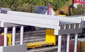 Rix Products ~ N Scale ~Modern 50' Highway Overpass ~ 628-0161