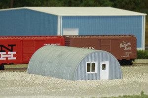 Rix Products ~ N Scale ~ Quonset Hut ~ 628-0710