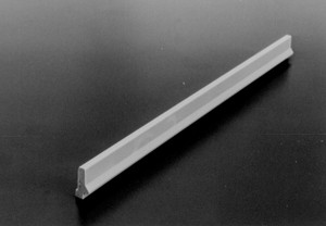 Rix Products ~ HO Scale ~ Modern Railings (4 50' sections) ~ 628-0114