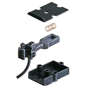 Kadee #745 O Scale Type E Medium Centerset Metal Couplers with Plastic Gearboxes