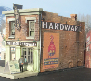 Downtown Deco ~ N Scale ~ Patterson's Hardware ~ Kit ~ 2011