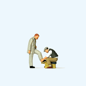 Preiser Kg ~ HO Scale ~ Shoe Shine Boy & Customer ~ 28184