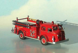 SYLVAN SCALE MODELS ~ HO Scale ~ 1947-1954 American LaFrance 700 Closed-Cab Pumper ~ Resin Kit ~ Undecorated ~ 696-V072