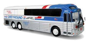 Iconic Replicas ~ HO Scale ~ 1984 Eagle Model 10 Bus ~ Assembled ~ Greyhound Package Express ~ 870462