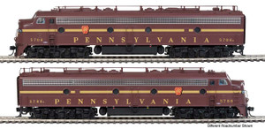 Walthers Proto ~ HO Scale ~ EMD E8 A-A ~ Standard DC ~ Pennsylvania Railroad Class EP-22 #5764A, 5799A ~ Tuscan, Single Stripe ~ 920-49903