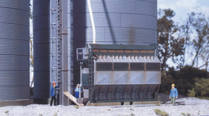 Walthers Cornerstone ~ HO Scale ~ Grain Dryer ~ Kit ~ 933-3128