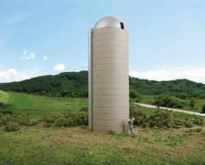 Walthers Cornerstone ~ HO Scale ~ Concrete-Style Silo ~ Kit ~ 933-3332