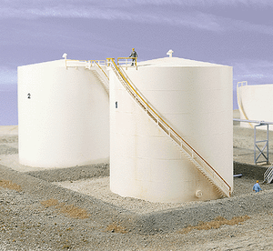 Walthers Cornerstone ~ HO Scale ~ Tall Oil Storage Tank w/Berm ~ Kit ~ 933-3168