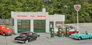 Walthers Cornerstone ~ HO Scale ~  Winner's Circle Petro ~ Kit ~ 933-3479
