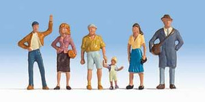 Walthers SceneMaster ~ HO Scale ~ Pedestrians package(6) ~ Set #1 ~ 949-6055