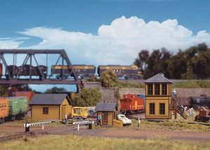 Walthers Cornerstone ~ N Scale ~ Trackside Structures Set ~ 933-3852