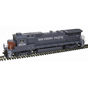 Atlas ~ HO Scale ~ GE Dash 8-40B ~ Standard DC ~ Master Silver ~ Southern Pacific #8009 ~  10004295